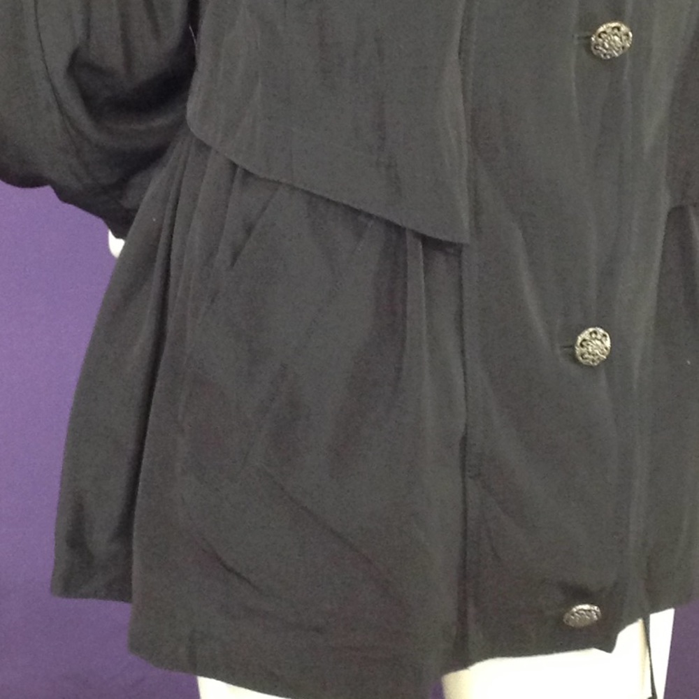 Gallery Black Drawstring Waist Lining Jacket - image 4